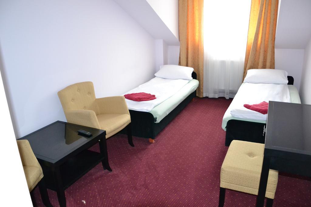 Hotel&Restauracja Zlote Runo Góra Kalwaria 部屋 写真