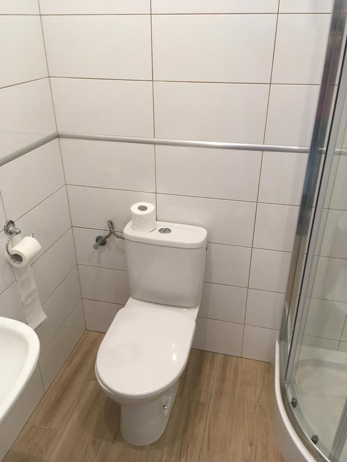 Hotel&Restauracja Zlote Runo Góra Kalwaria エクステリア 写真